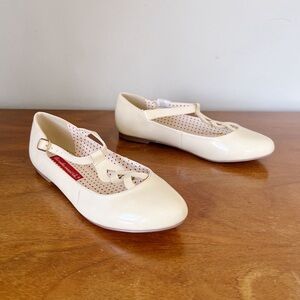 BAIT Footwear • t-strap ballet flats round toe cream ivory patent vegan retro